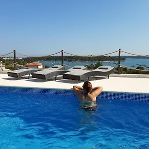 Neo Villa