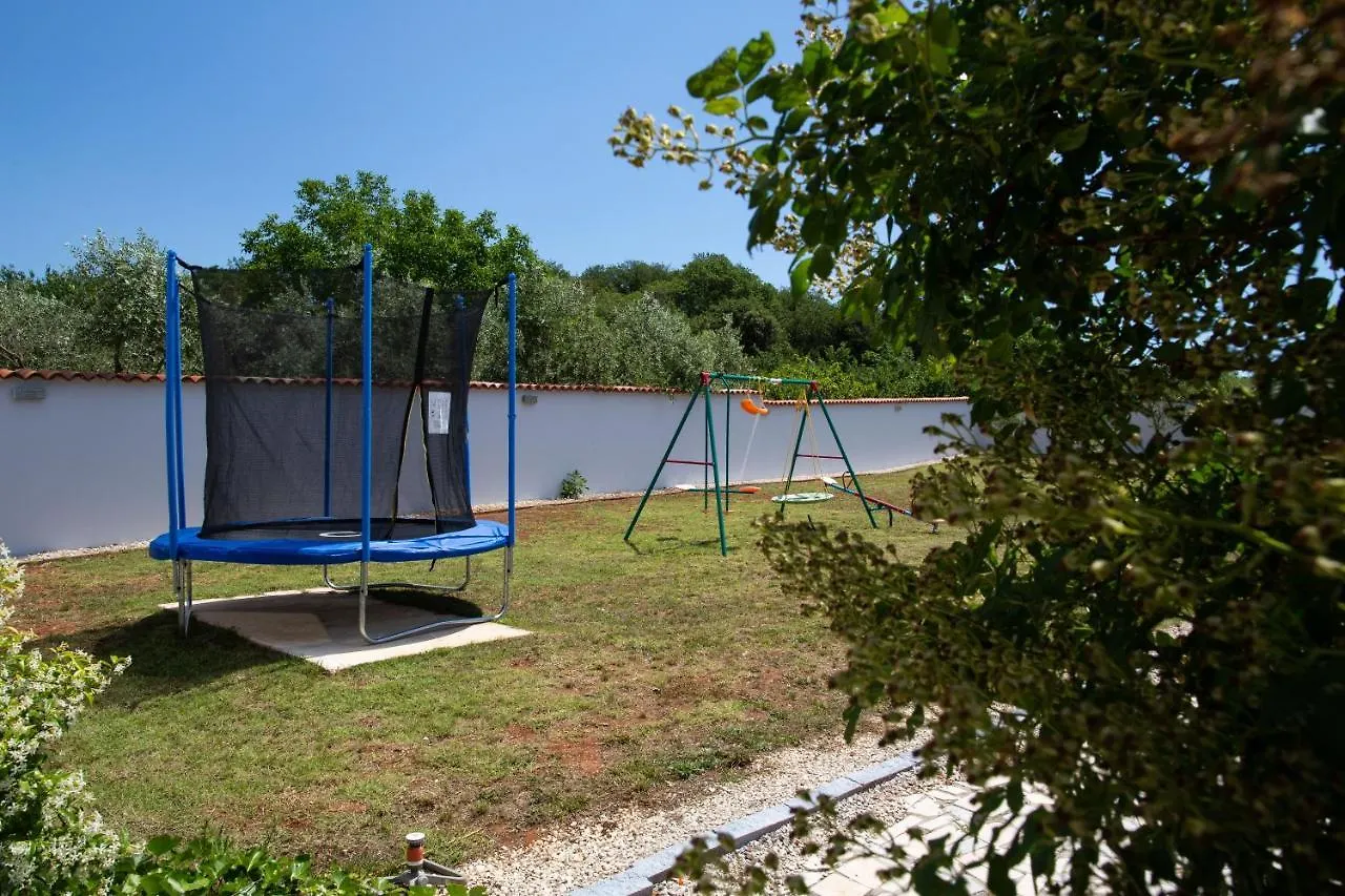 Holiday Home Petrovic Medulin Kroatien