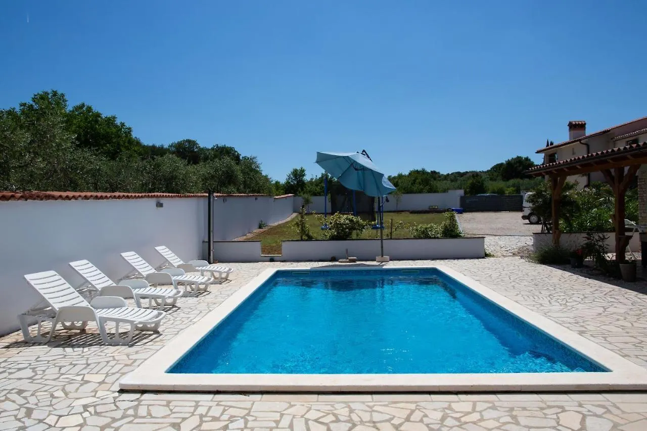 Holiday Home Petrovic Medulin Kroatien