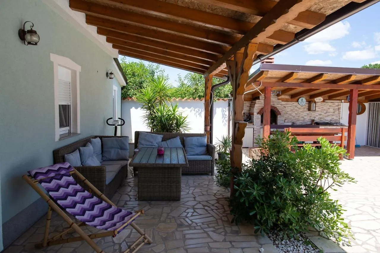 Holiday Home Petrovic Medulin