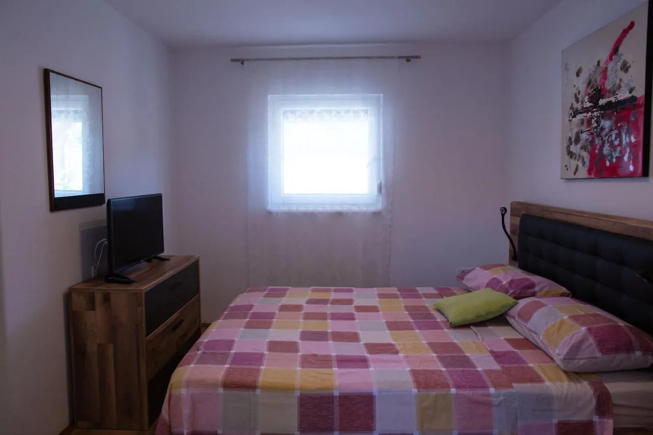 Holiday Home Petrovic Medulin 0*,